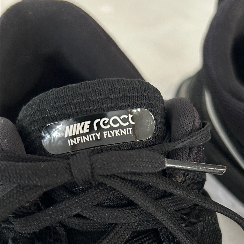 Nike React Women's Black and White Running Sneakers. Size 11. - Picture 7 of 10